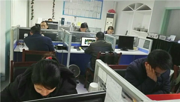 晗光戰士春節前夕激情奮戰，促項目完美收官